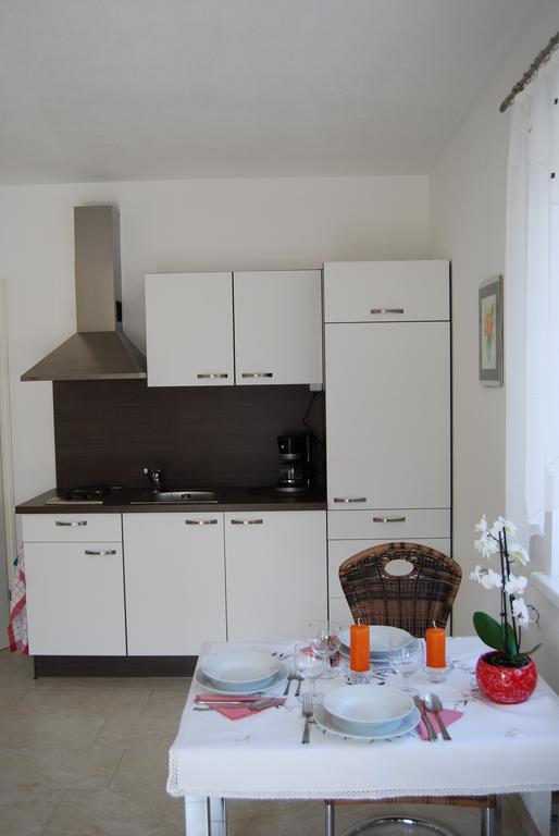 Appartement Florian Wien Rum bild