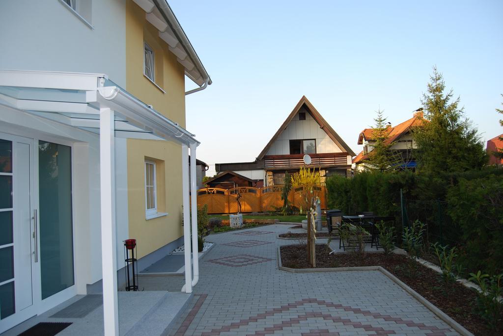 Appartement Florian Wien Exteriör bild